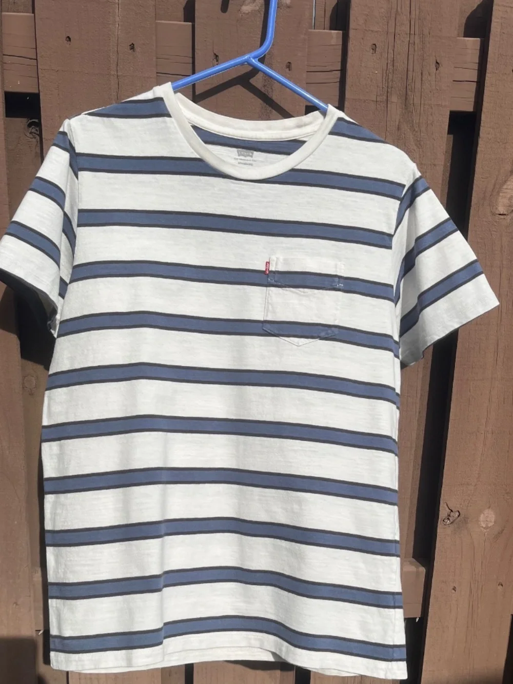 Levi's Mens Standard Fit Striped Pocket T-Shirt White Blue/Black Stripes Size M
